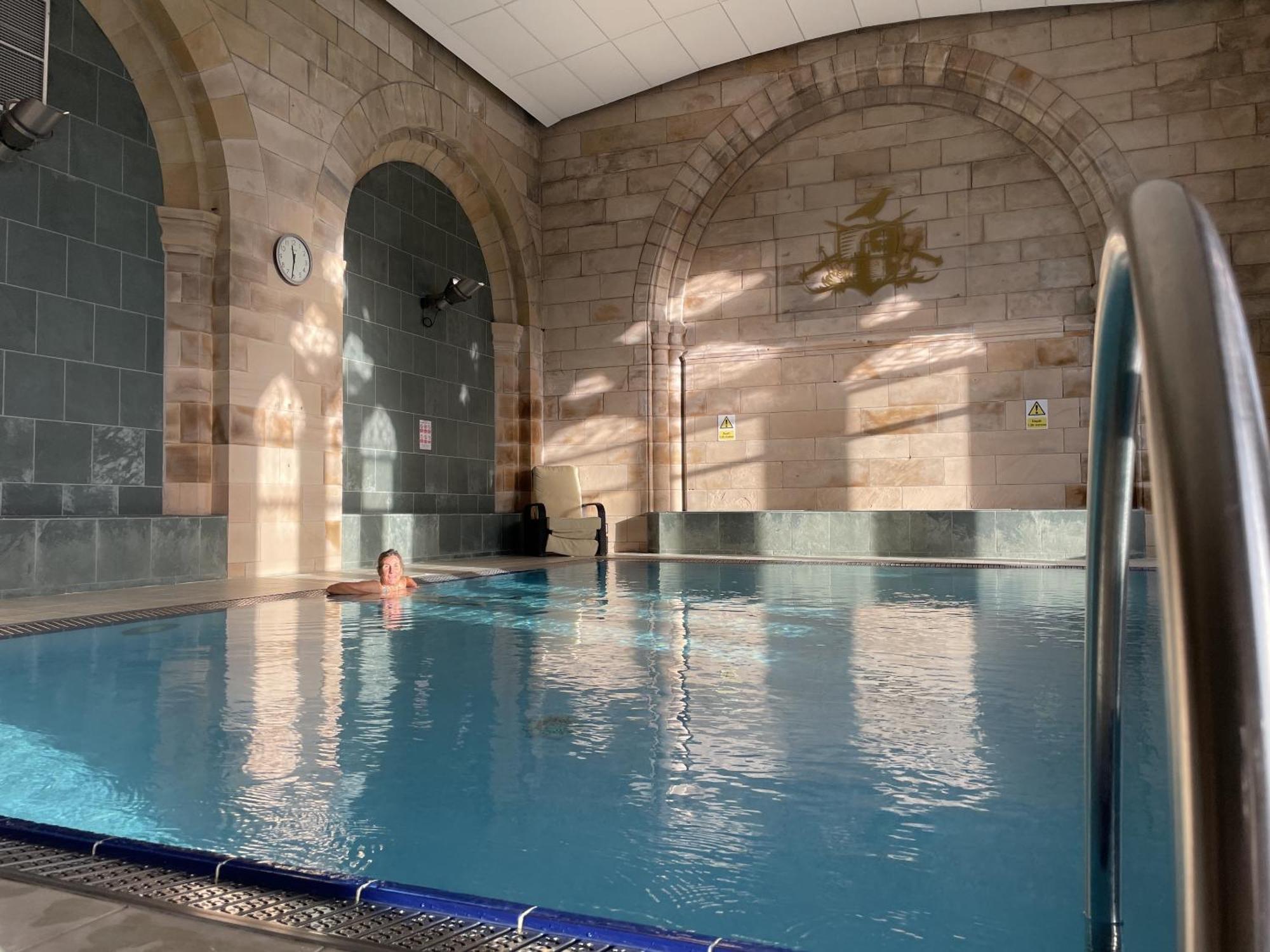 The Classrooms, Loch Ness Abbey - 142M2 Lifestyle & Heritage Apartment - Pool & Spa - The Highland Club - Resort On Lake Shores Fort Augustus Exterior foto